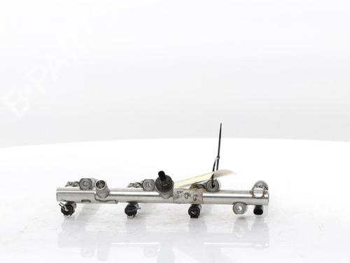 Used Injector Injector RENAULT CAPTUR II (HF_) TCe 160 (HFN1) (158 hp) 33813713 33813713