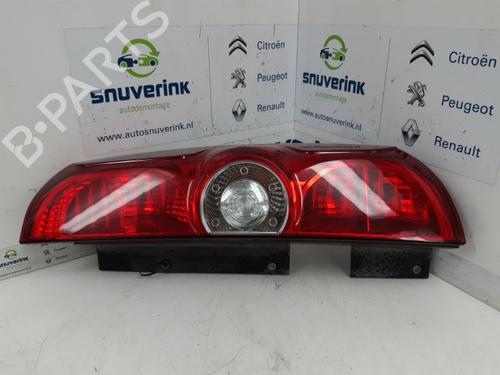 Used Right taillight Right taillight 11328126 11328126