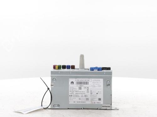 Bilradio Bilradio PEUGEOT 308 SW III (FC_, FJ_, FR_, F4_, FN_) BlueHDi 130 (FCYHZL, FCYHZT) (131 hp) 33696787 33696787