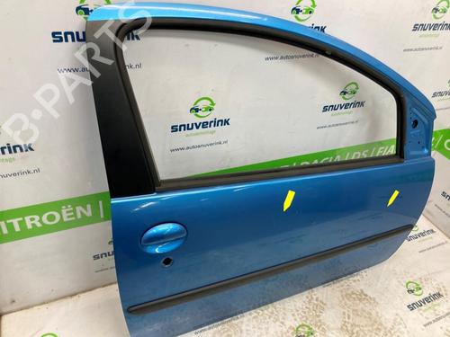 Right front door PEUGEOT 107 (PM_, PN_) 1.0 | BP23394025C3 