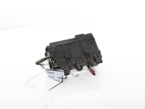 Used Fuse box PEUGEOT 107 (PM_, PN_) 1.0 (68 hp) 27092724