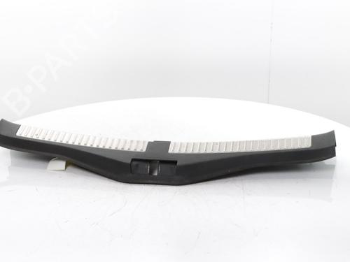 Used Boot lining RENAULT MEGANE IV Grandtour (K9A/M/N_) 1.3 TCe 115 (K9N9) (116 hp) 30185921