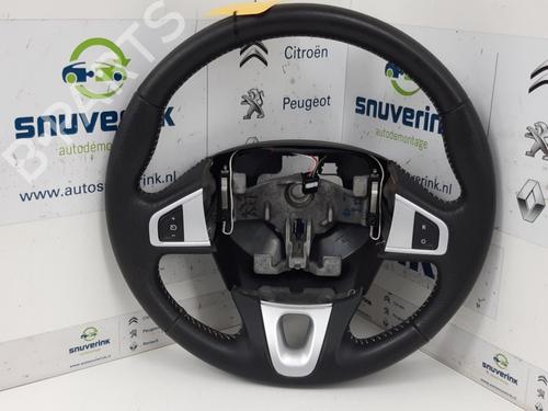 Used Steering wheel RENAULT MEGANE III Hatchback (BZ0/1_, B3_) 1.5 dCi (BZ0C) (90 hp) 11731134