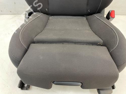 Right front seat VOLVO EX40 (536) EV | BP28288514C16 - Image 3
