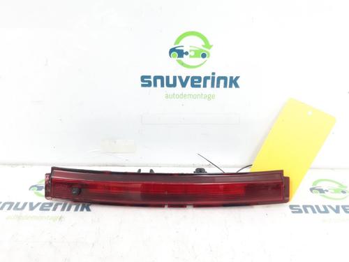 Used Third brake light Third brake light 15295289 15295289