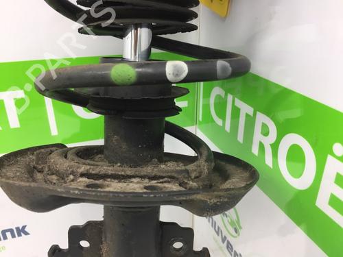 Used Left front shock absorber Left front shock absorber 19113331 19113331