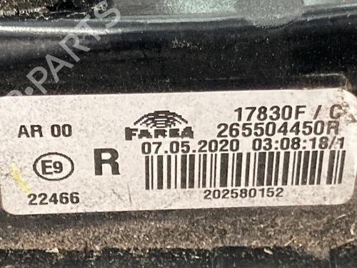 Used Right taillight Right taillight RENAULT CLIO V (B7_) 1.0 LPG (B7MT) (101 hp) 40266087 40266087
