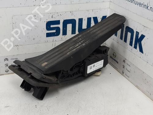 Used Pedal VW CADDY III Box Body/MPV (2KA, 2KH, 2CA, 2CH) 1.6 TDI (102 hp) 26279420