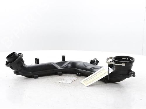 pipe-skoda-kamiq-nw4-2019-37490282 main image