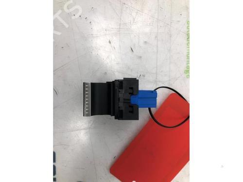 Switch DS DS 7 (J4_, JC_) E-TENSE 4x4 300 (J45GBU) | BP40580864I30 - Image 3