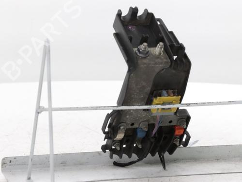 Fuse box PEUGEOT 308 I (4A_, 4C_) 1.6 16V | BP31261187E1 