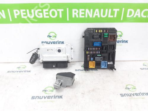 Used Engine control unit (ECU) Engine control unit (ECU) 24841287 24841287