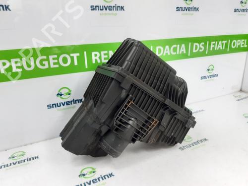 Used Air filter box Air filter box 18132105 18132105
