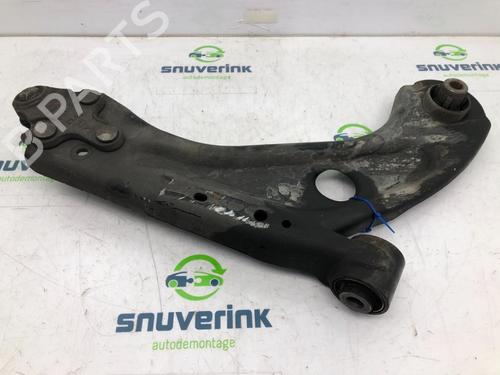 Used Left front suspension arm PEUGEOT 308 SW II (LC_, LJ_, LR_, LX_, L4_) 1.6 BlueHDi 120 (120 hp) 13917997