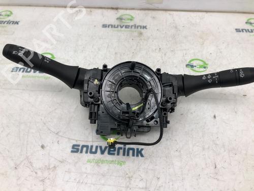 mando-intermitentes-limpia-renault-clio-v-b7_-10-tce-90-b7mt-255674797r-2019-22600089 main image
