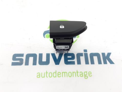 Used Switch Switch 10808840 10808840