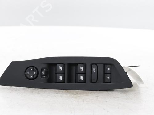 Kombi Kontakt / Stilkkontakt Kombi Kontakt / Stilkkontakt 38110821 38110821
