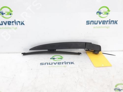 Used Rear windshield wiper arm RENAULT CLIO IV (BH_) 0.9 TCe 90 (BHNF, BHMA, BHMH, BHJK, BHJR) (90 hp) 13683562