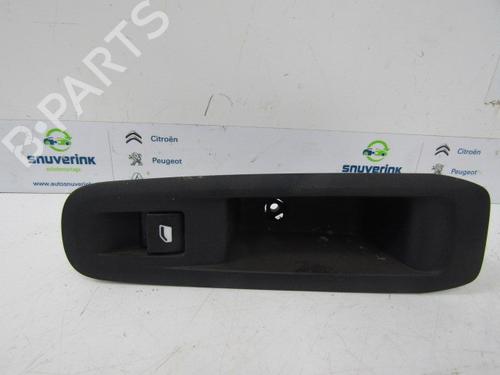 Used Switch PEUGEOT 308 SW II (LC_, LJ_, LR_, LX_, L4_) 1.6 BlueHDi 120 (120 hp) 10793722