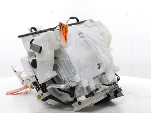 Heater matrix box CITROËN C4 Picasso II 1.2 THP 130 | BP34566684M61 - Image 8
