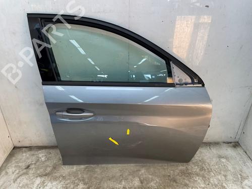 Used Right front door Right front door 38272401 38272401