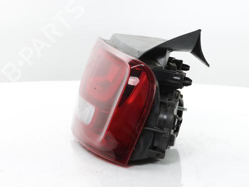 Right taillight CITROËN C4 CACTUS 1.2 THP 110 | BP38234904C35 - Image 3