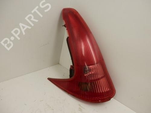 left-taillight-peugeot-206-sw-2ek-16-16v-9641540677-6350r4-89028683-2002-10788140 main image