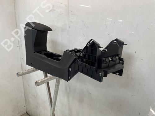 Middle console DACIA SANDERO III 1.0 TCe 90 | BP38111510I22 - Image 2