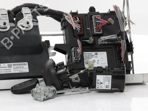 engine-control-unit-ecu-dacia-jogger-rk_-2021-38111524 main image
