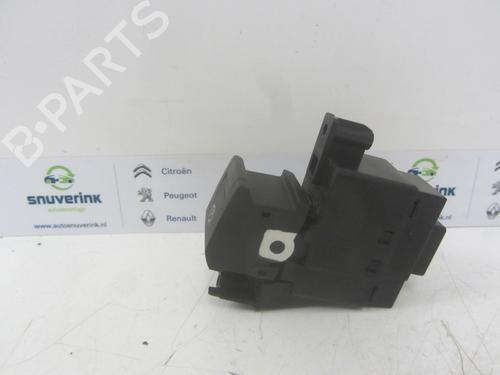 Switch RENAULT LAGUNA III (BT0/1) 2.0 dCi (BT01, BT08, BT09, BT0E, BT0K, BT12, BT1C, BT1D,... | BP10788163I30 