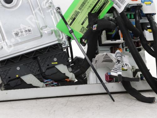 Used Engine control unit (ECU) Engine control unit (ECU) OPEL GRANDLAND (OV64) 1.2 MHEV (136 hp) 34058085 34058085