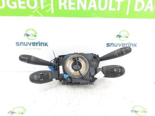 Licht + Raw Schakelaar PEUGEOT 5008 (0U_, 0E_) 1.6 HDi (112 hp) 21112042