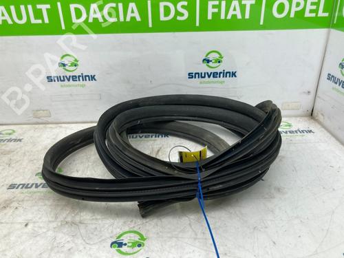rubber-door-seal-renault-master-iii-platformchassis-ev-hv-uv-2010-34562213 main image
