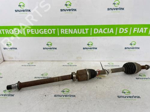 right-front-driveshaft-renault-megane-iv-hatchback-b9amn_-2015-25884835 main image