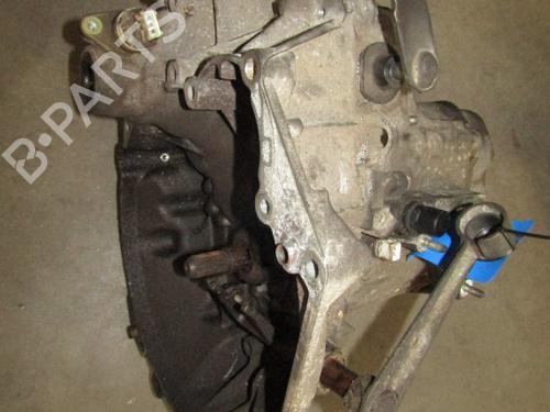 Getriebe für PEUGEOT 206 Hatchback (2A/C) 1.4 i (75 hp) 12831953