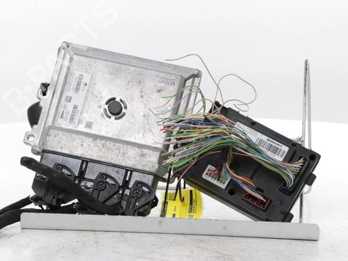 Used Engine control unit (ECU) DACIA SANDERO II TCe 90 (B8M1, B8MA, B8AC) (90 hp) 30757882