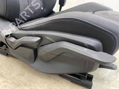 Right front seat BMW X1 (U11) sDrive 18 d | BP40587239C16 - Image 4