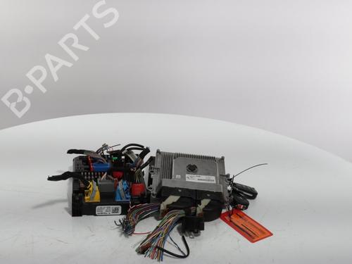 Used Engine control unit (ECU) CITROËN C4 III (BA_, BB_, BC_) 1.2 PureTech 130 (BAHNSA, BAHNSB) (130 hp) 27688388