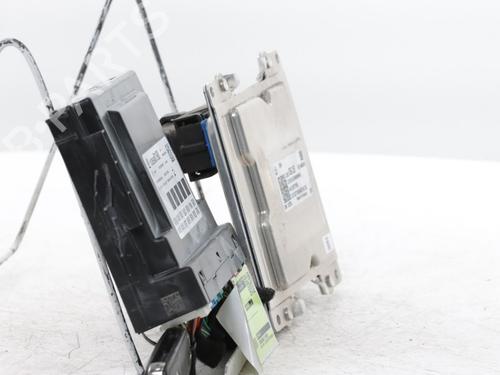 Engine control unit (ECU) OPEL KARL (C16) 1.0 | BP38466598M57 - Image 9