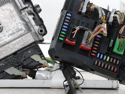Used Engine control unit (ECU) Engine control unit (ECU) PEUGEOT 2008 I (CU_) 1.2 THP 110 / PureTech 110 (110 hp) 34423674 34423674
