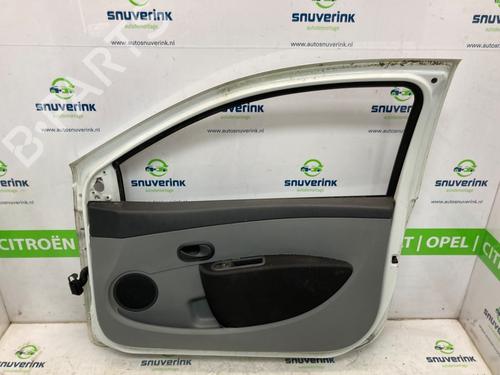 Right front door RENAULT CLIO III (BR0/1, CR0/1) 1.2 16V (BR02, BR0J, BR11, CR02, CR0J, CR11) | BP22963509C3 