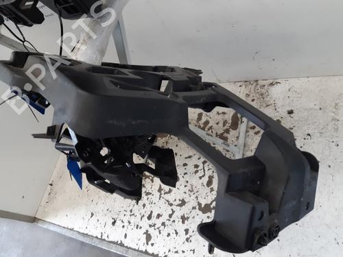 Used Rear bumper bracket PEUGEOT 508 I (8D_) 1.6 THP (156 hp) 17982049