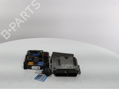 Used Engine control unit (ECU) Engine control unit (ECU) PEUGEOT PARTNER Box Body/MPV (K9) 1.5 BlueHDI 130 (131 hp) 34562657 34562657