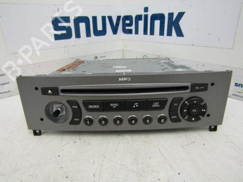 Used Radio Radio PEUGEOT 308 SW I (4E_, 4H_) 1.6 HDi (90 hp) 10915920 10915920