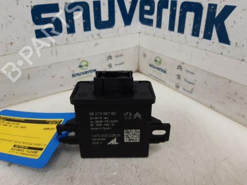 Used Lights ECU PEUGEOT 3008 II SUV (MC_, MR_, MJ_, M4_) 1.2 THP/ PureTech 130 (MRHNSM, MRHNSU, MRHNSJ, MRHNYW,... (131 hp) 30185215