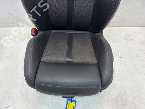 Left front seat PEUGEOT 308 III (FB_, FH_, FP_, F3_, FM_) BlueHDi 130 (FBYHZL, FBYHZT) | BP29241521C15 