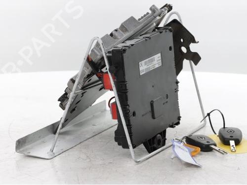 engine-control-unit-ecu-renault-kangoo-express-fw01_-2008-34564298 main image