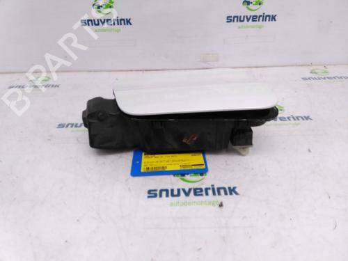 Fuel flap PEUGEOT 3008 II SUV (MC_, MR_, MJ_, M4_) 1.2 THP/ PureTech 130 (MRHNSM, MRHNSU, MRHNSJ, MRHNYW,... | BP19103519C131 