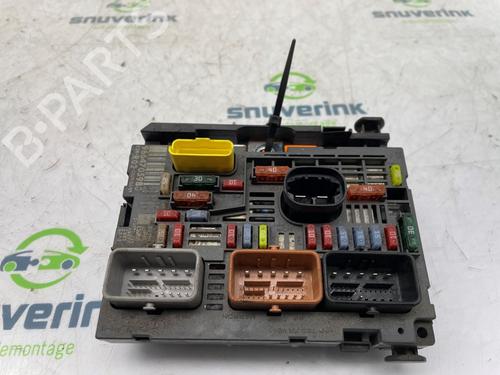 Fuse box CITROËN C5 III Break (RW_) 2.0 i 16V (RWRFJC, RWRFJF) | BP26488759E1 - Image 4