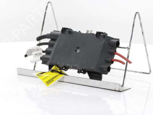 Fuse box VW CRAFTER Van (SY_, SX_) 2.0 TDI RWD (SYB, SYC, SYD) | BP38264191E1 - Image 2